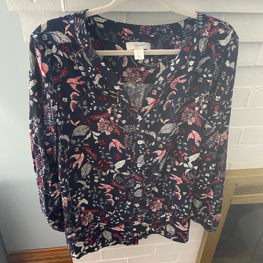 Sz 2x CJ Banks Top